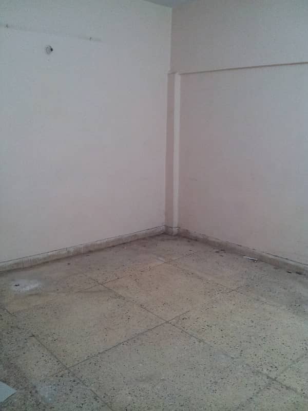 two bed dd apartment for rent in johar 4