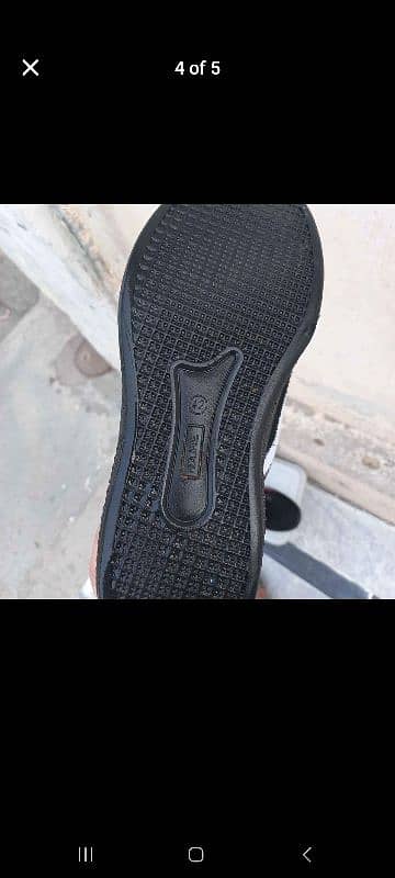 Ndure Shoes Size 9 0