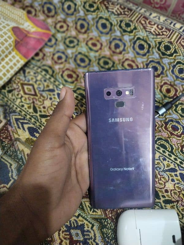 Samsung galaxy Note 9 4