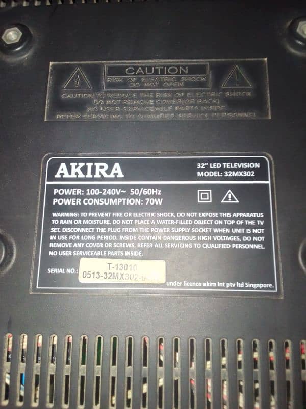 Akira led 32 inch simple 1