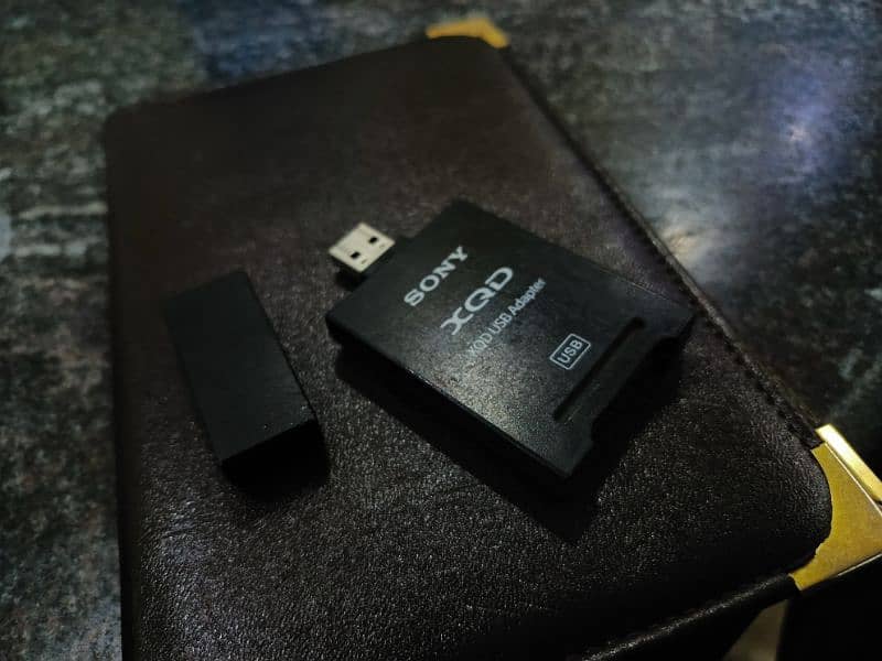 SONY XQD CARD READER 0