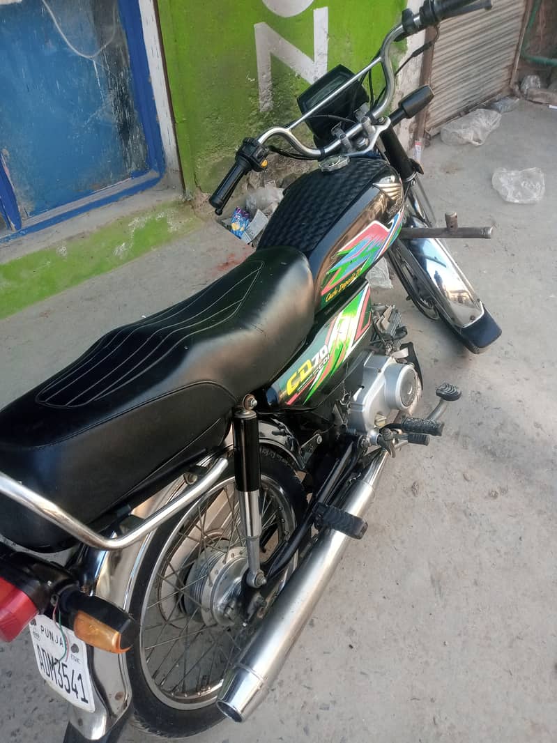 Honda cd 70c 0