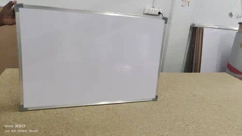 Office White board 4×6 in size 0