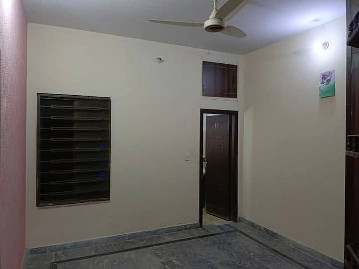 Family 2bedroom flat available for rent Islamabad 3