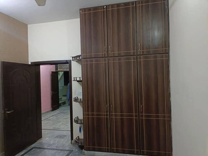 Family 2bedroom flat available for rent Islamabad 7