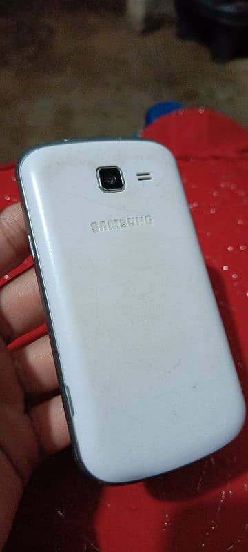 Samsung Galaxy S Duos 1