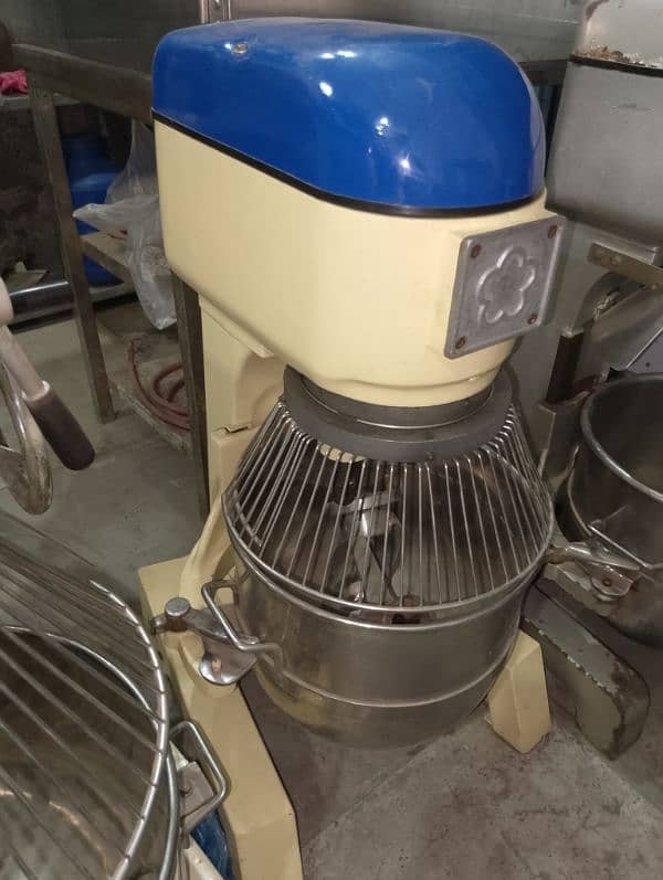 dough mixer 10kg 20 5kg 3g Taiwan amrican pizza oven fryer grill table 11