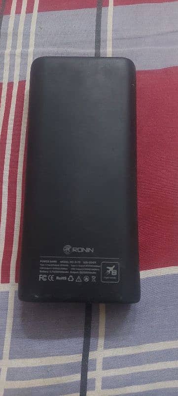 20000 mah Ronin 1