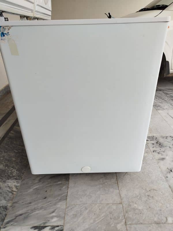 Haier HDF-385INV-04 Double Door Inverter deep freezer for Sale. 3