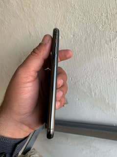 iPhone XS Dual PTA 64gb