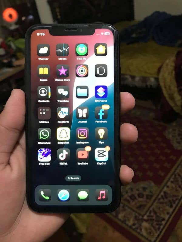 iPhone xr for sale 10/9.5 condition 64 GB 2