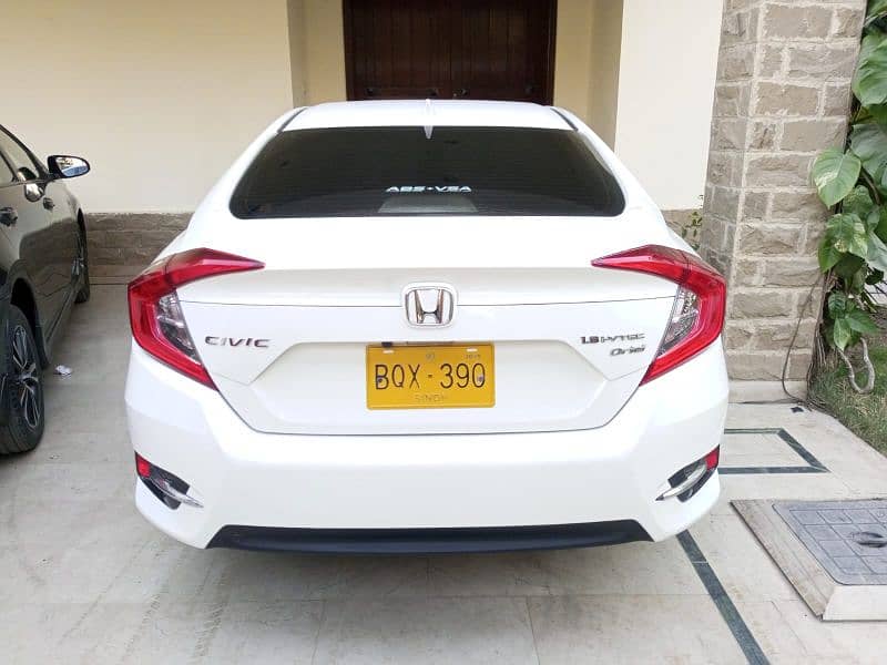 Honda Civic VTi Oriel Prosmatec 2019 Outclass Original 47000kms in DHA 7