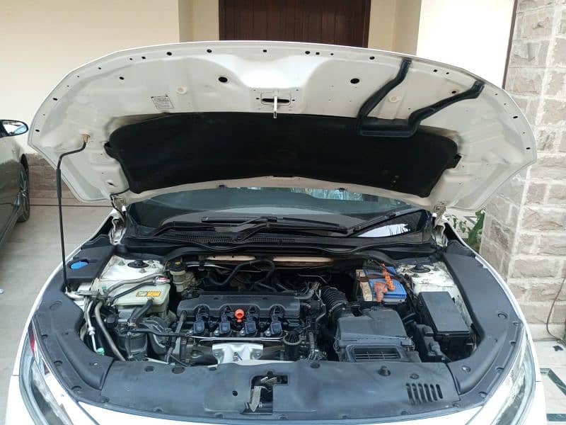 Honda Civic VTi Oriel Prosmatec 2019 Outclass Original 47000kms in DHA 8