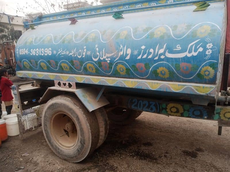 water tanker for sale  (10 ft) other vehicles exchange. 2