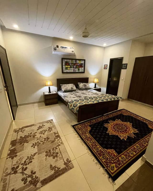 1 bedroom apartment for rent on daily basis in bahria town lahore 0