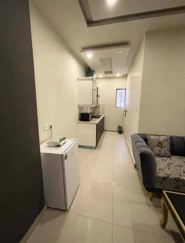 1 bedroom apartment for rent on daily basis in bahria town lahore 6