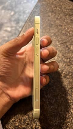 iPhone 12 (128GB) factory unlock condition 10 by 10 waterpack