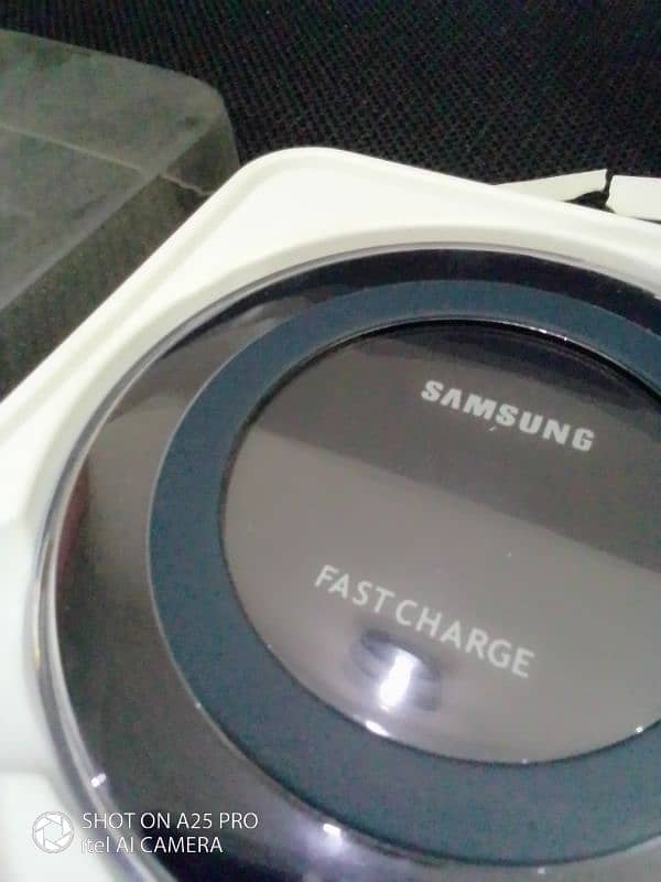 samsung wireless charger 4