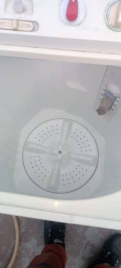 haier washing machine + dryer like a new