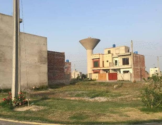 5 Marla Plot For Sale In Dream Avenue Lahore Prime Location, 1