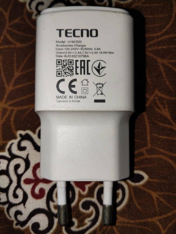 Tecno spark 20C 18W box pulled fast adapter 0