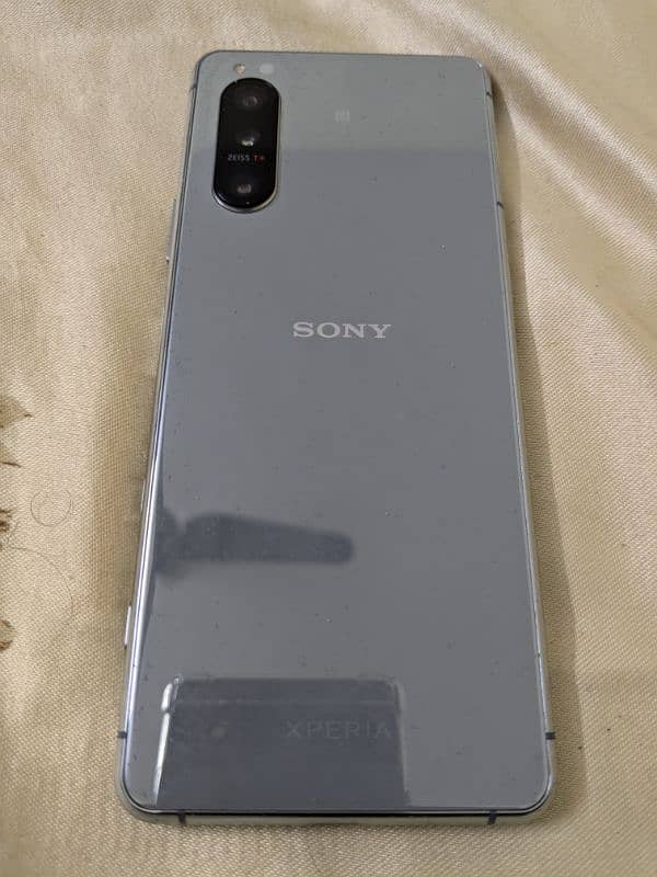 Sony Xperia5 Mark2 Water Packed Best Gaming Phone 1