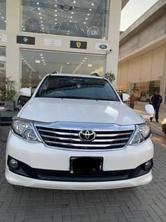 Toyota Fortuner V 2015