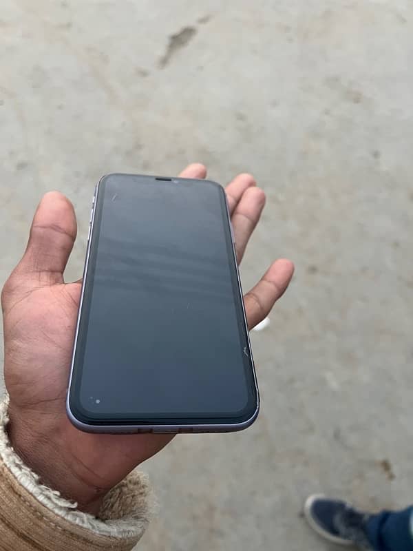 IPHONE 11 128 gb Factory unlocked 5