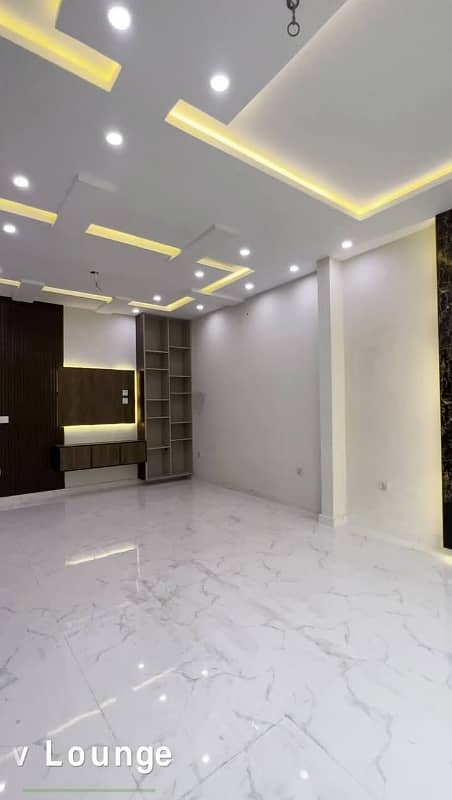 BEAUTIFUL UPPER PORTION FOR RENT 3