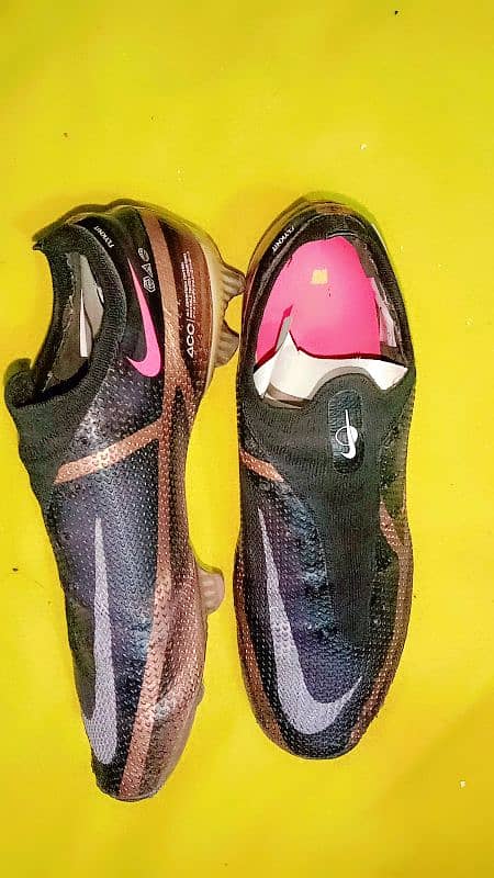 Football original shoes Nike mercurial Superfly, air zoom, Adidas,puma 18