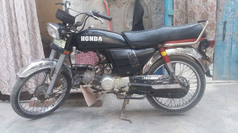 14 ma nikli ha or nmb 16 ma laga ha all ok bike 03007970863 0