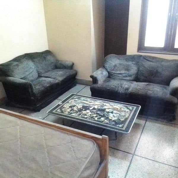 4 seater sofa set with center table 1