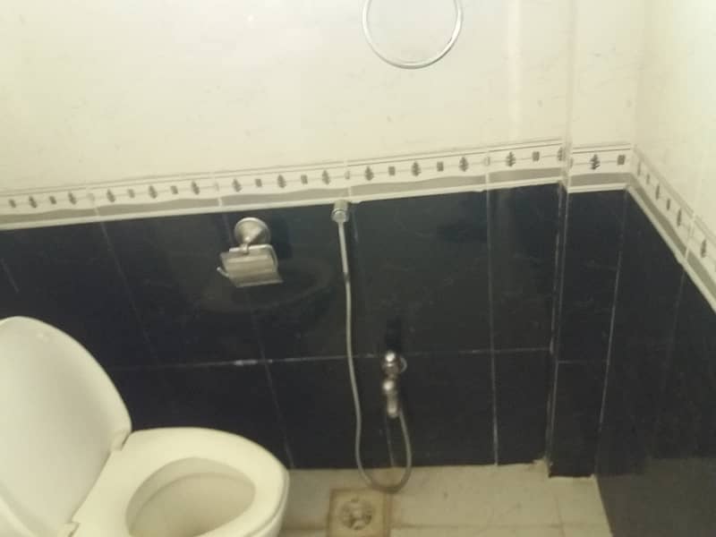 3 Bed 2nd Floor Flat For Sale In Askari 1 Chaklala Rawalpindi 4