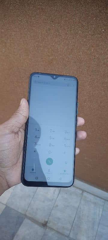 Infinix Hot 9 play 4/64 1