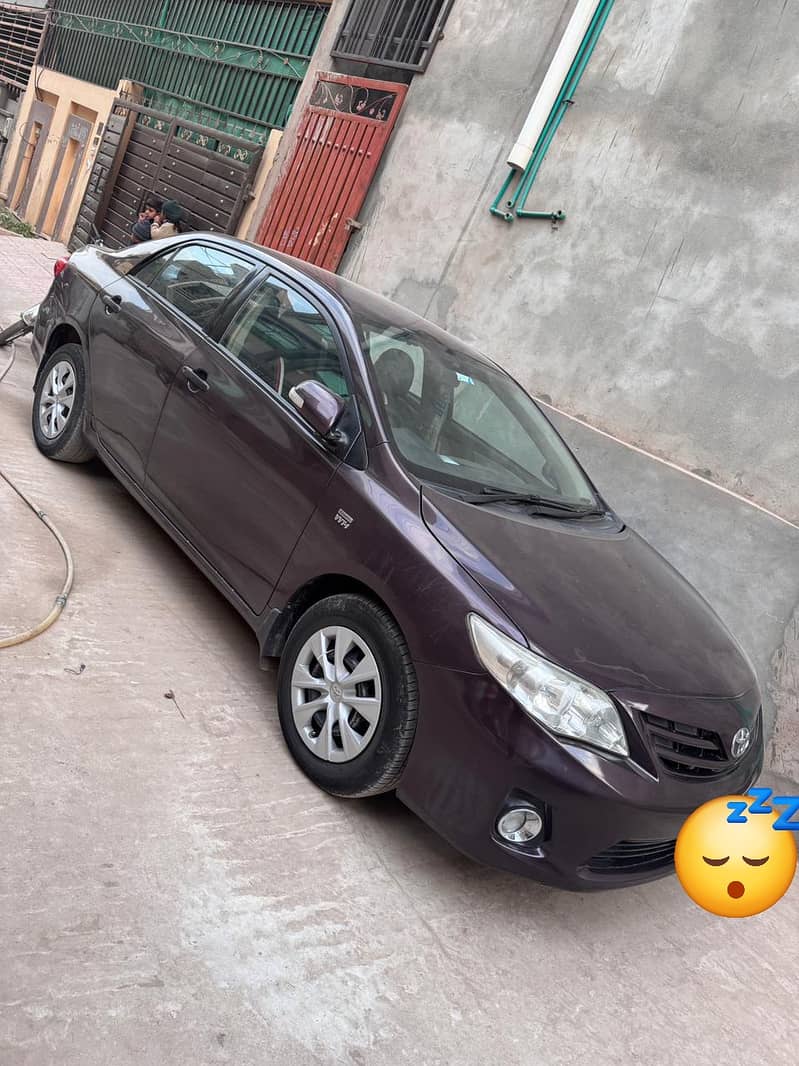 Toyota Corolla GLI 2014 1.6 Automatic 3