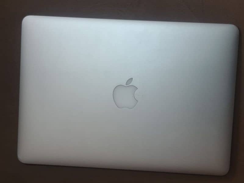 MacBook Air 2017 13 inch 6