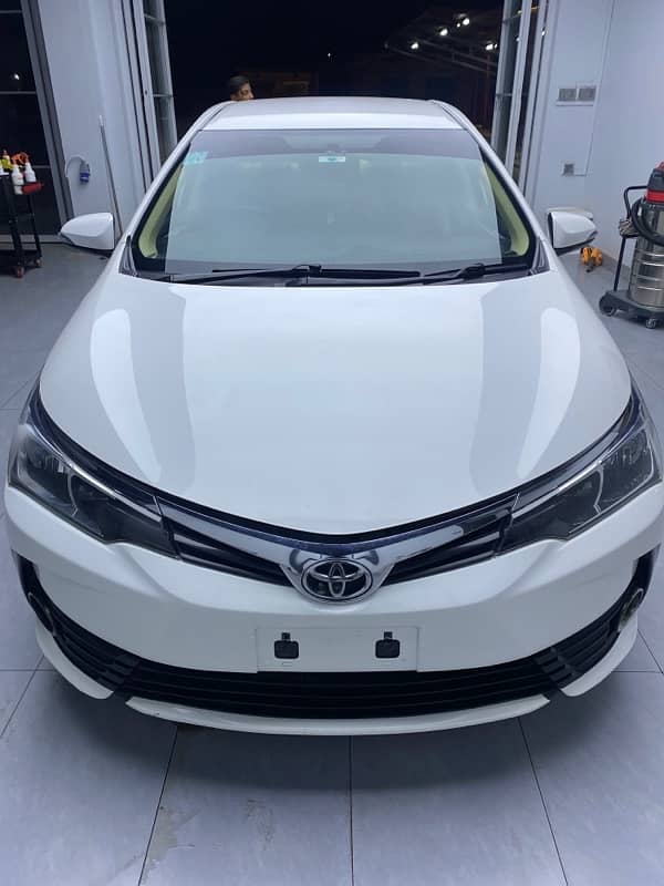 Toyota Corolla Altis 2017 1