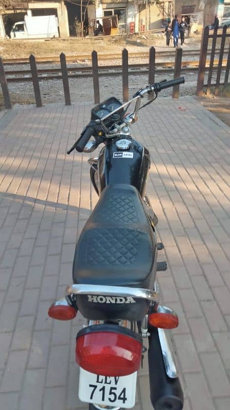 HONDA CG 125 2020 good condition 9