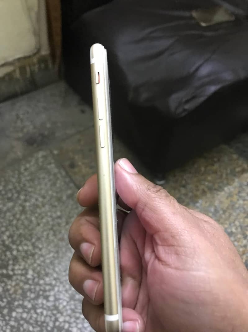 Apple iPhone 7 PTA 128 5