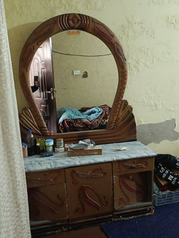 Dressing Table for Sale 0