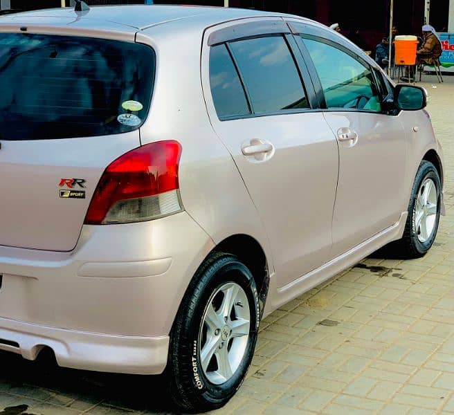 Toyota Vitz 2007 9