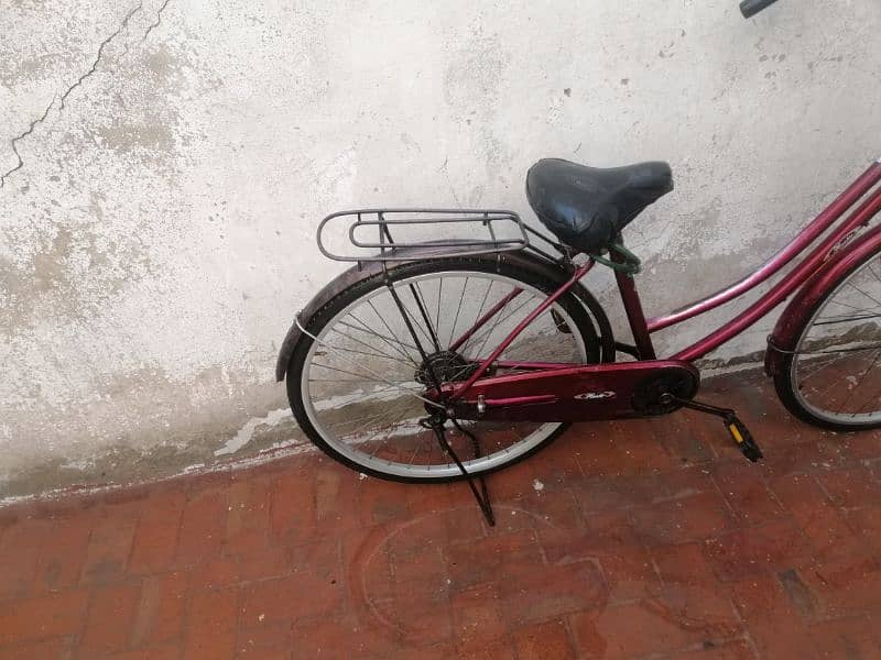 Bicycle urgent For Sale, imported hy tir tub new hein 2