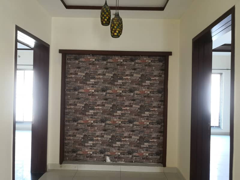 1 KANAL UPPER PORTION IS AVAILABLE FOR RENT IN VALENCIA HOUSING SOCIETY LAHORE 5