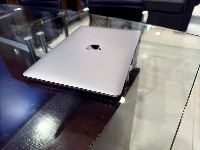 MacBook apple Early 2016 2