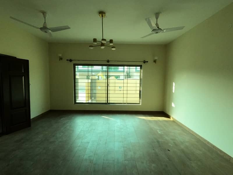 375 Square Yards House In Askari 6 For Rent At Good Location 9