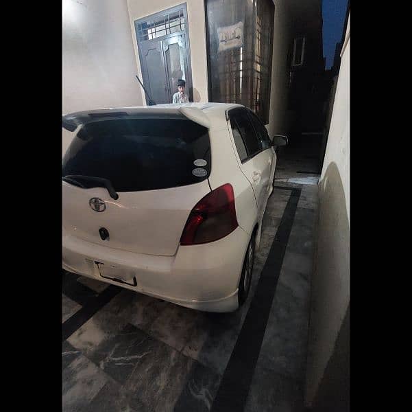 Toyota Vitz 2005 Original 1300cc 1