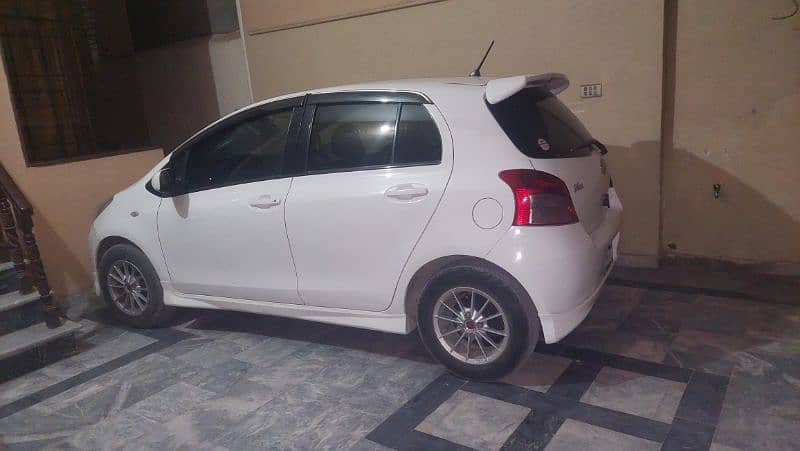 Toyota Vitz 2005 Original 1300cc 2