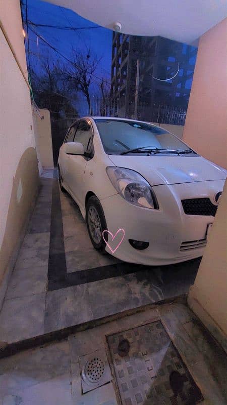 Toyota Vitz 2005 Original 1300cc 4