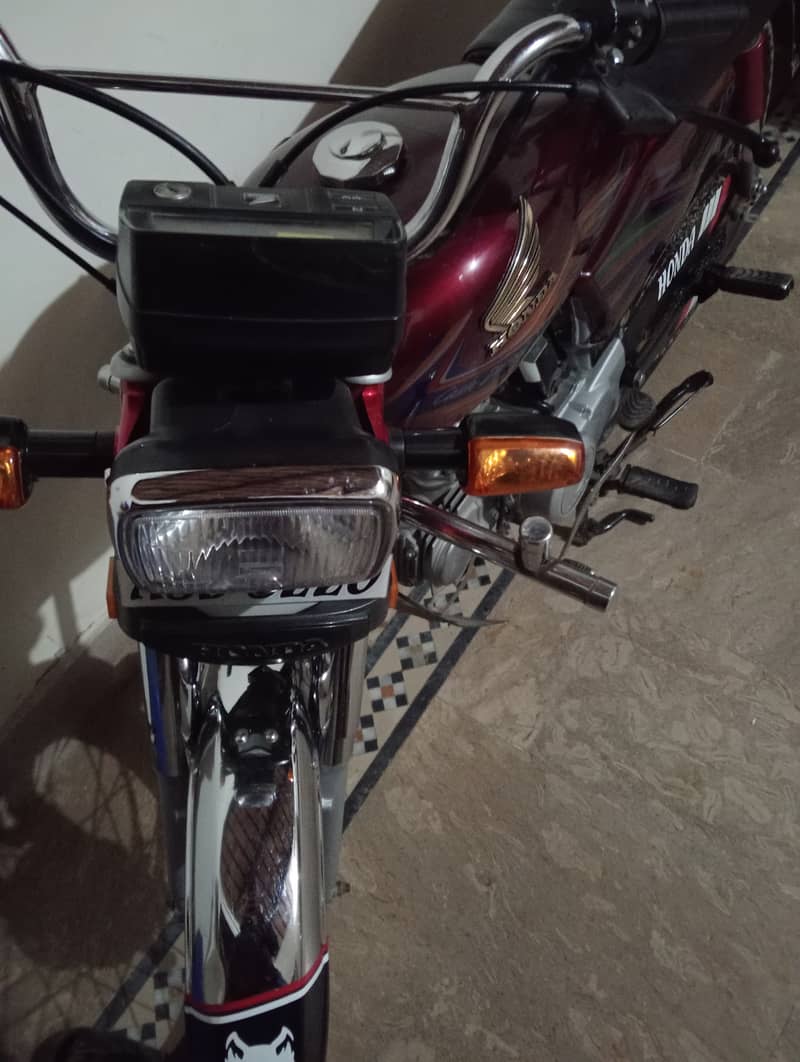 Honda CD70 for sale lush condition home used. smart card 03457568474 2