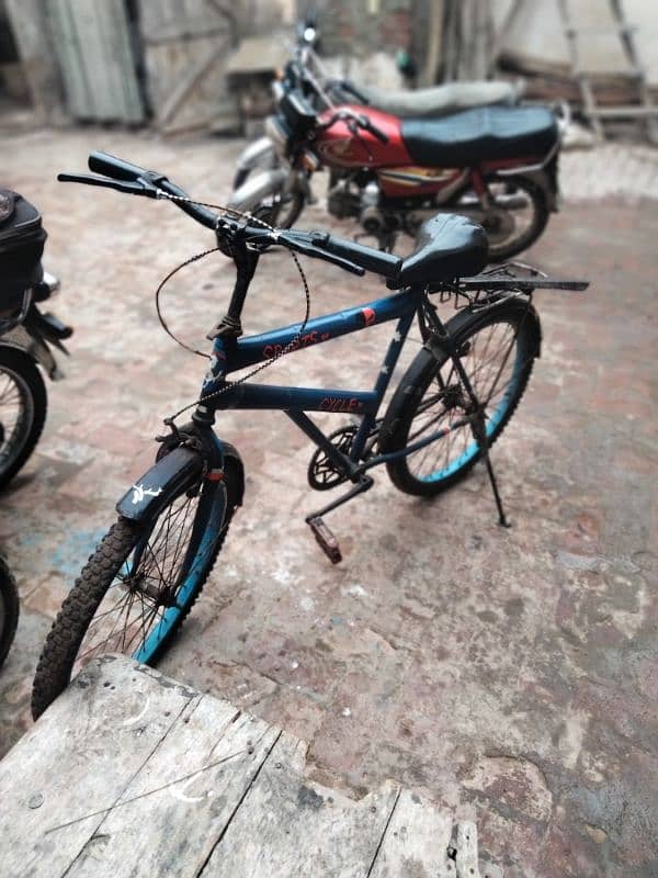 bicycle in good condition 3